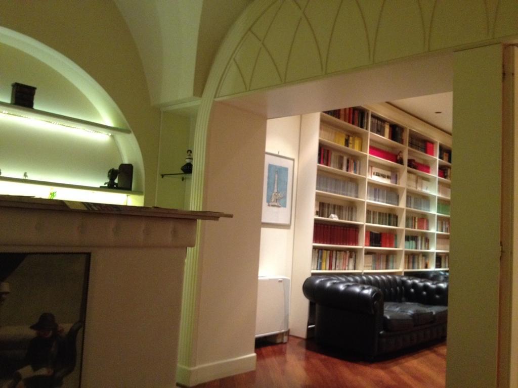 Loft Piazza Universita Катания Номер фото