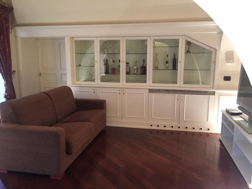 Loft Piazza Universita Катания Экстерьер фото